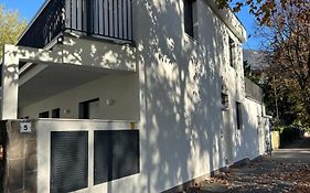 Villa Hajdi Q & U